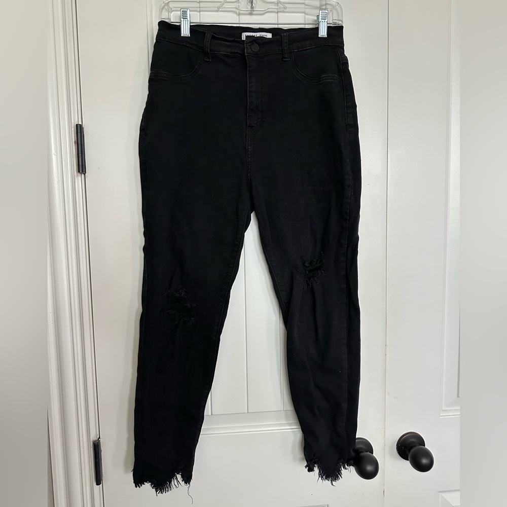 Encore Women's Black Distressed Ankle Jeans - Picture 1 of 5